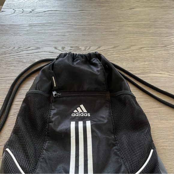Adidas BLACK Sackpack Sling Backpack School Sport Drawstring GUC OSFA - Picture 2 of 5